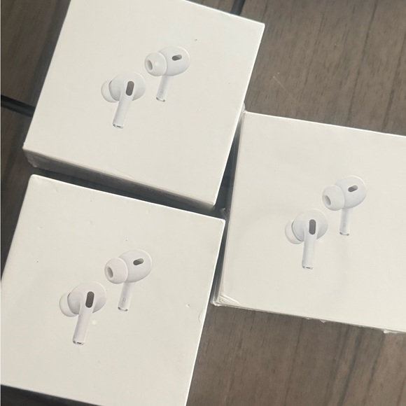 Apple AirPods Pro Wireless Earbuds